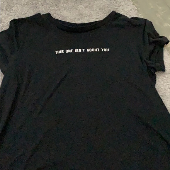 2 Abercrombie and Fitch Top - Picture 4 of 5